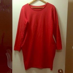 Long sleeves red cotton dress